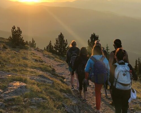 Golden Rocky Mountains Sunset Hiking Experience