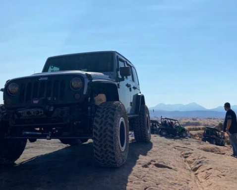 Moab Private Jeep Experience: Hell's Revenge Tour