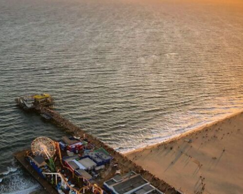 Los Angeles Helicopter Tour Over City Landmarks