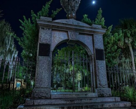 Savannah Hauntings Unveiled Ghost Tour