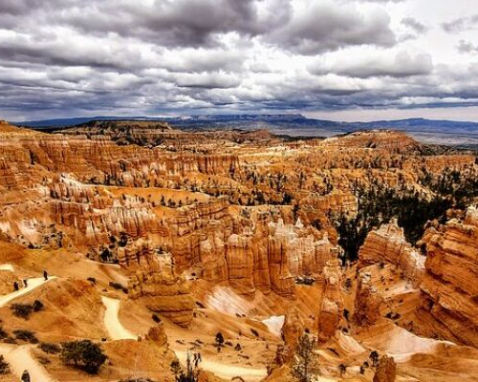 Bryce Canyon Guided Hiking Adventure