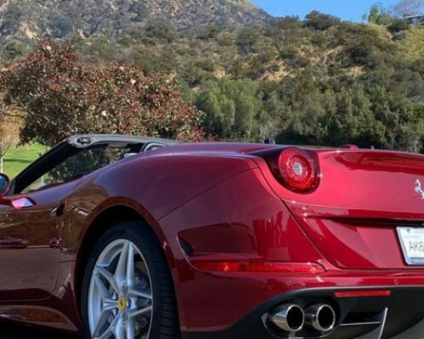 Hollywood Ferrari Driving Experience and Tour