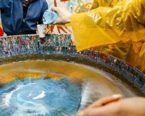 New York City Spinning Paintbomb Art Experience