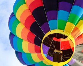 hot air balloon del mar